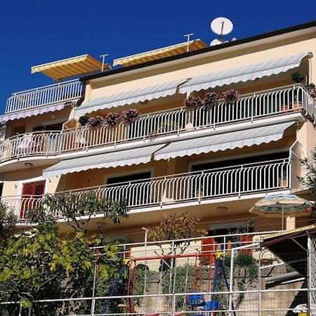 Apartments And Rooms With Parking Space Rabac, Labin - 12368 المظهر الخارجي الصورة
